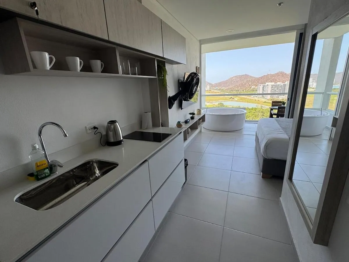Apartment Suite Con Lujoso Jacuzzi, Piso 14 Y Vista Al Mar Santa Marta