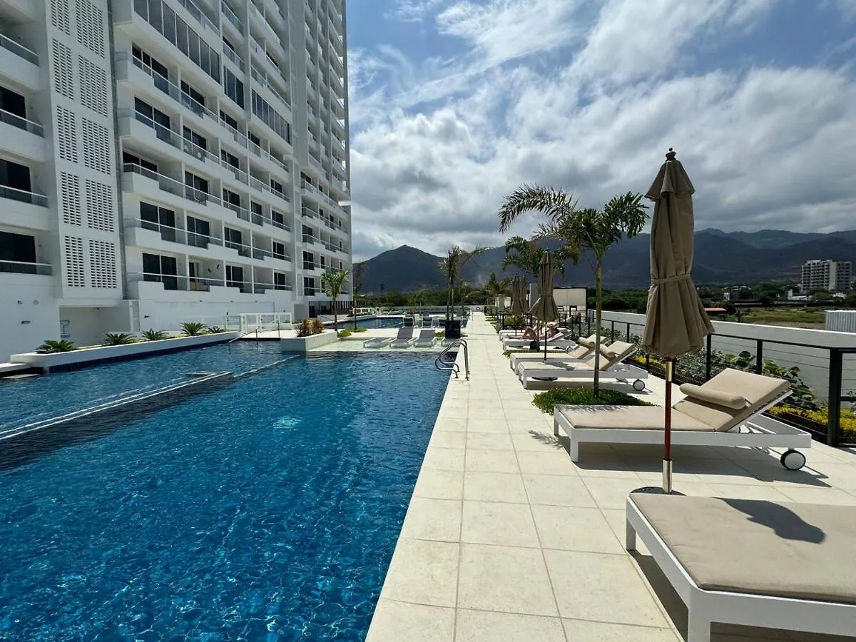 Suite Con Lujoso Jacuzzi, Piso 14 Y Vista Al Mar Santa Marta  Santa Marta (Magdalena)