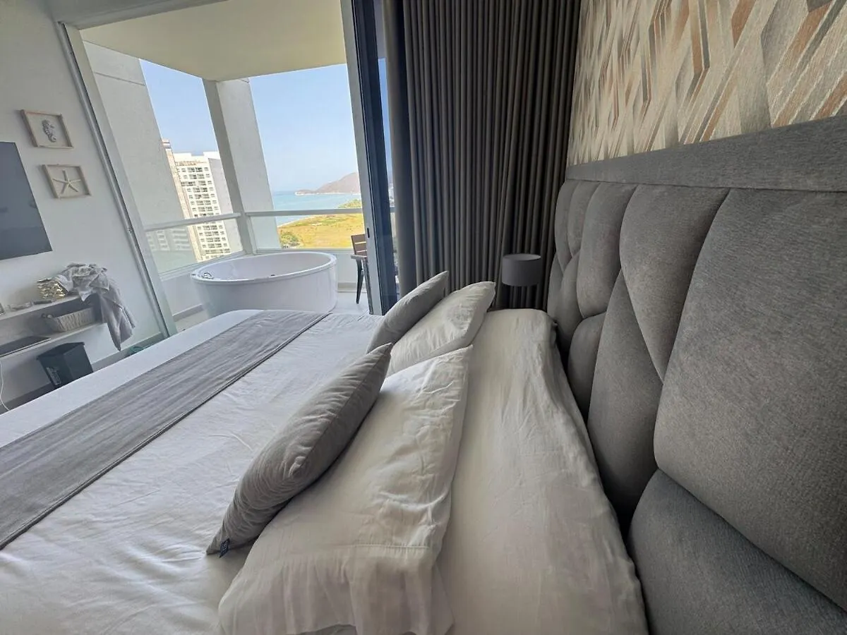 Suite Con Lujoso Jacuzzi, Piso 14 Y Vista Al Mar Santa Marta  Apartment